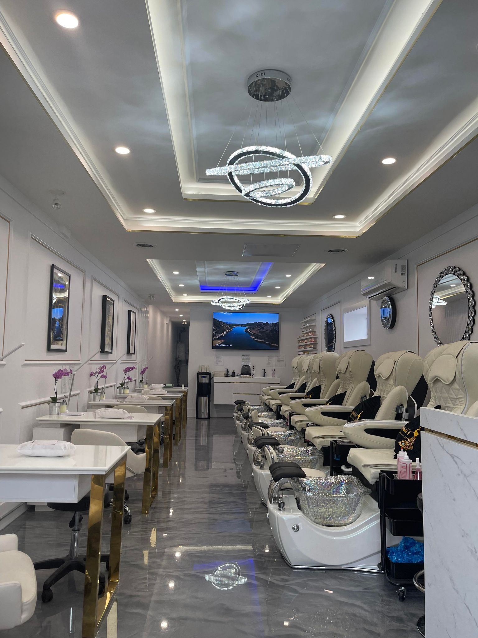 1 Vancouver Nail Salon Lashes Waxing Facials More