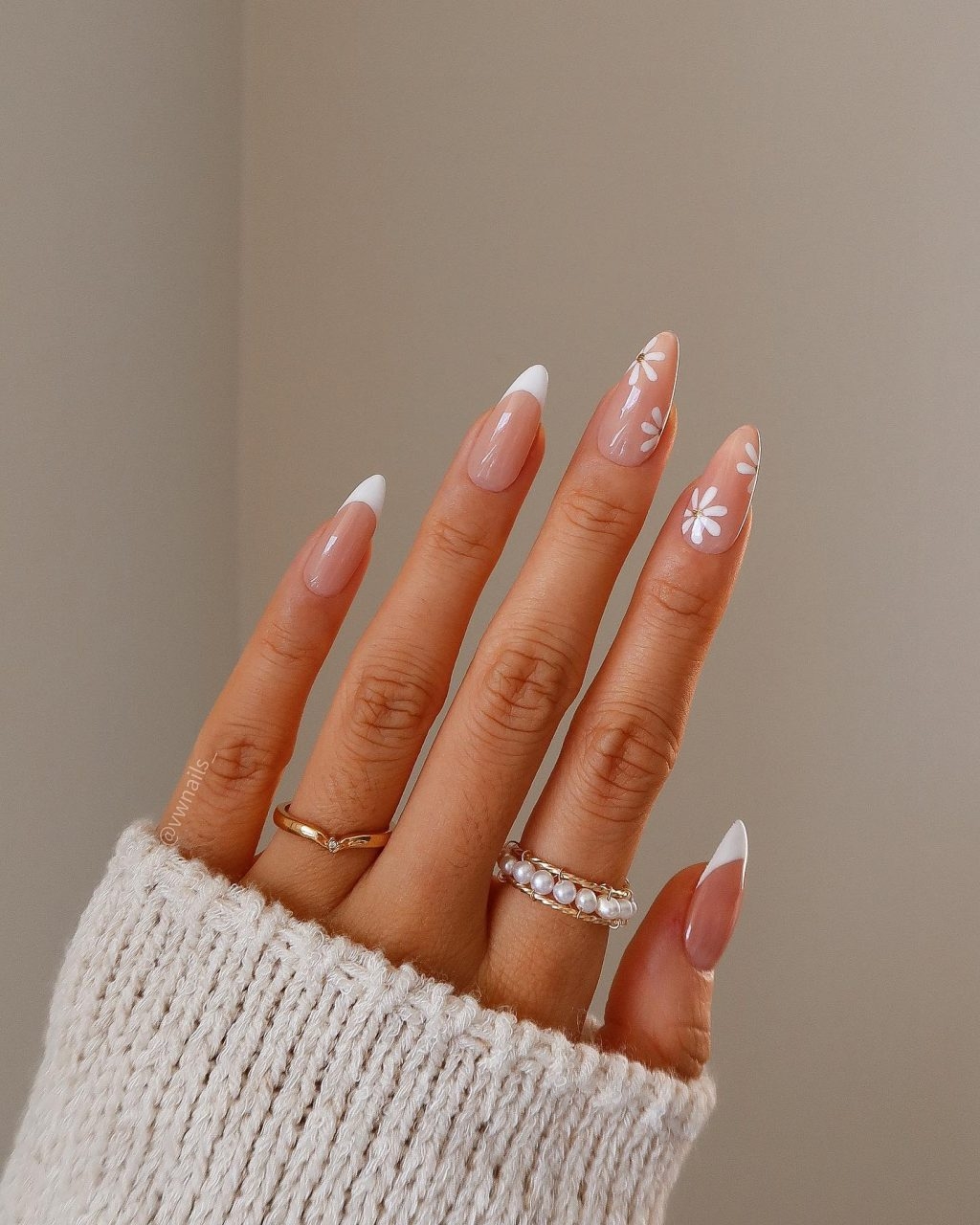 15 Cute And Simple Spring Nail Art Ideas Wonder Forest