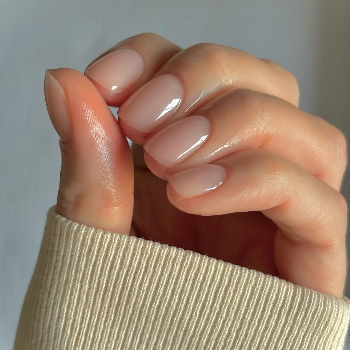 17 Minimalist Nail Ideas That Will Never Go Out Of Style Who What Wear