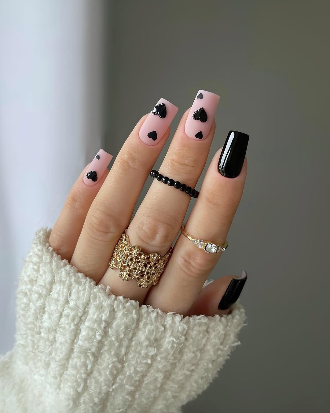19 Short Coffin Nail Ideas That Bring Elegance And Edge To Your Manicure