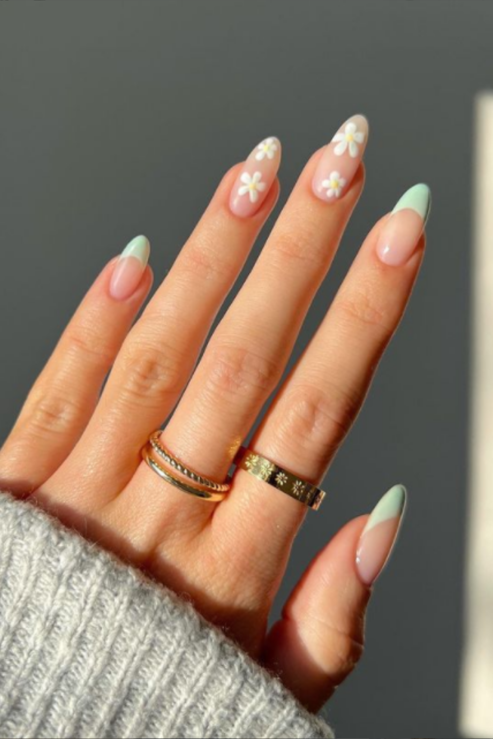 aesthetic short nail inspo