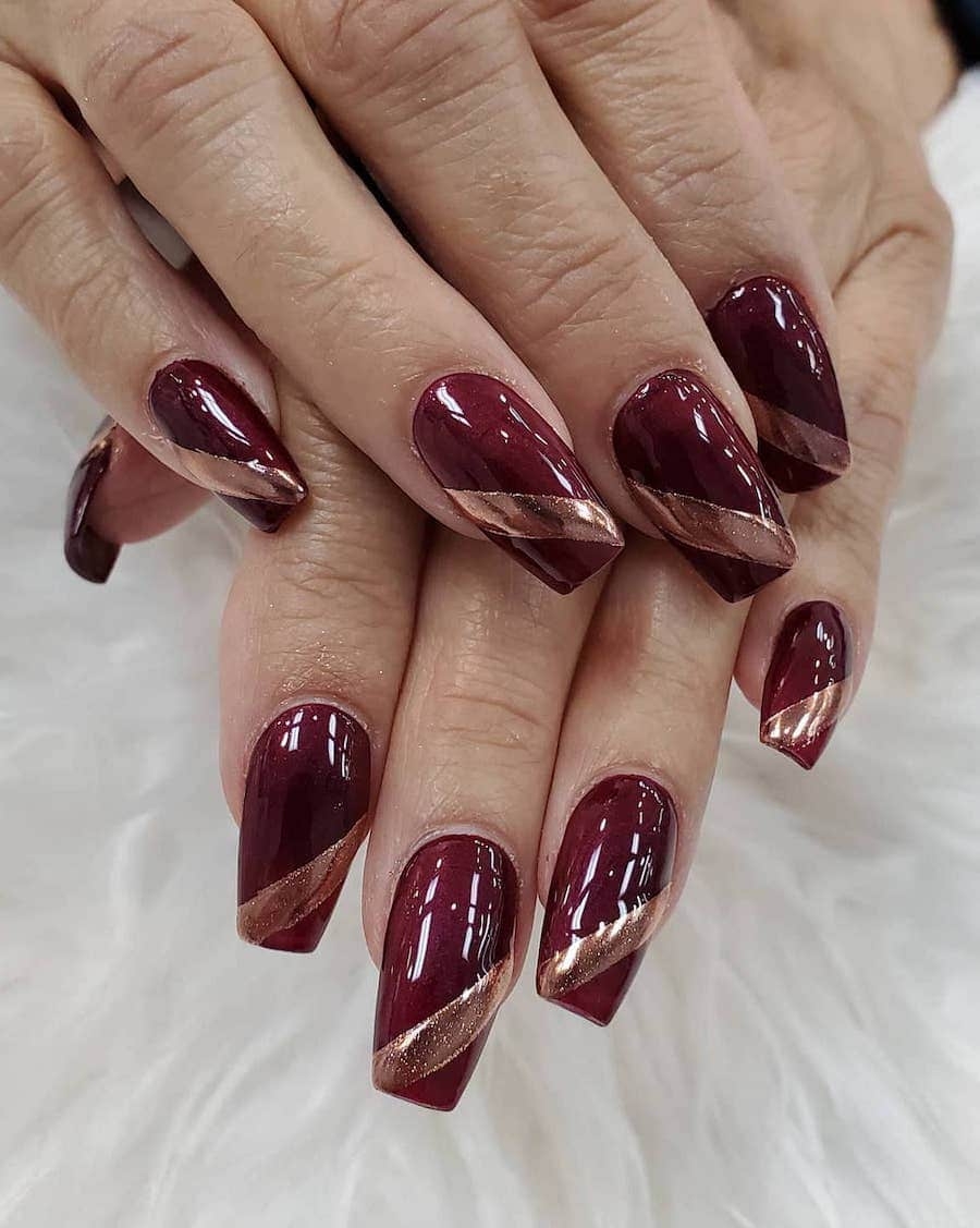 21 Elegant Rose Gold And Burgundy Nails You ll Love 