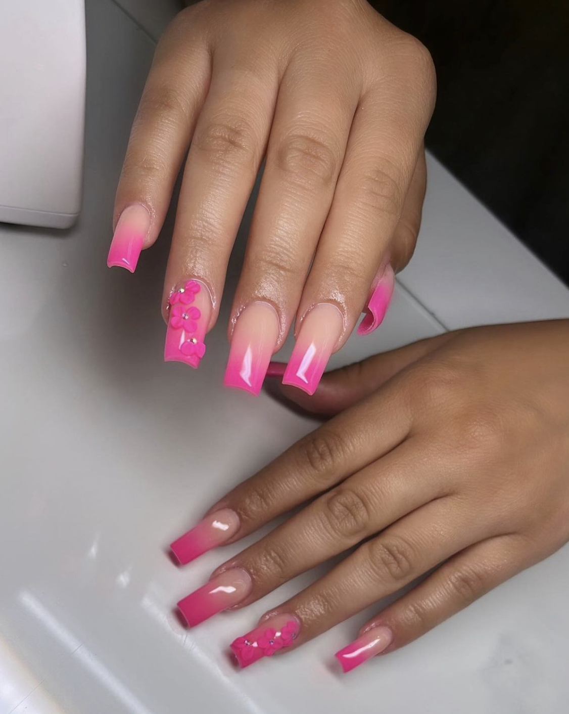 22 Stunning Barbie Pink Nail Designs To Try Right Now Nailz In Bloom