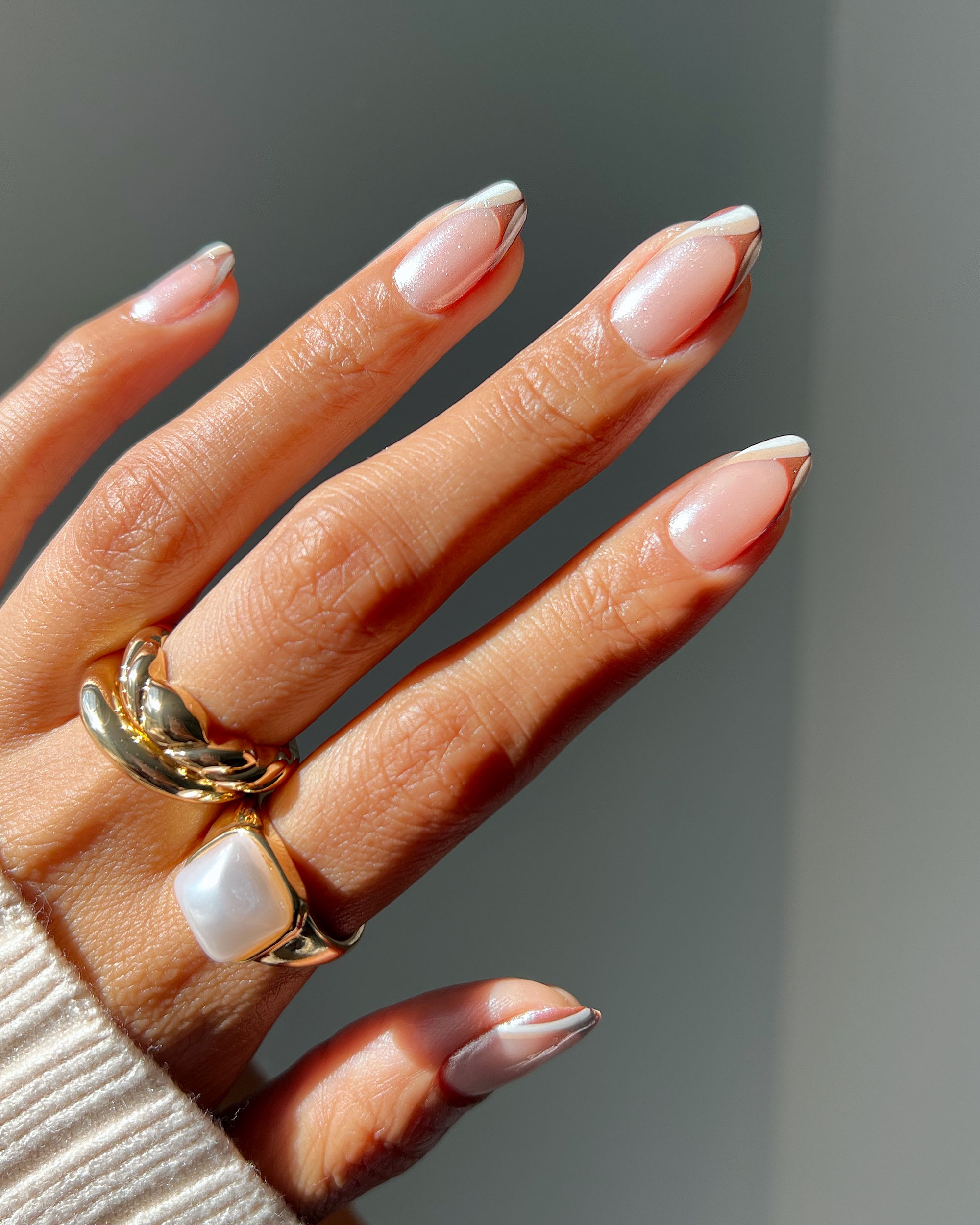 24 Ideas For Prom Nails To Complete Your Look Lulus Fashion Blog