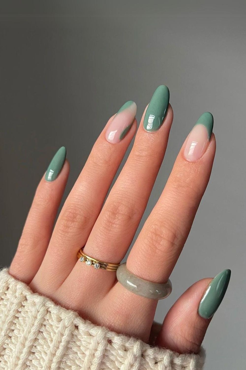 25 Green Fall Nails Everyone Will Be Obsessed With In 2025
