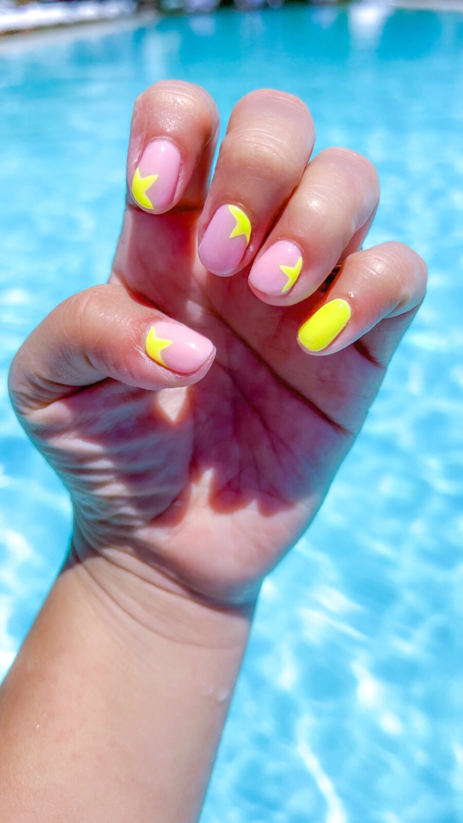 26 Really Fun And Chic Nail Designs For Your Short Nails In 2024 Thedanaivy Real Mom Life
