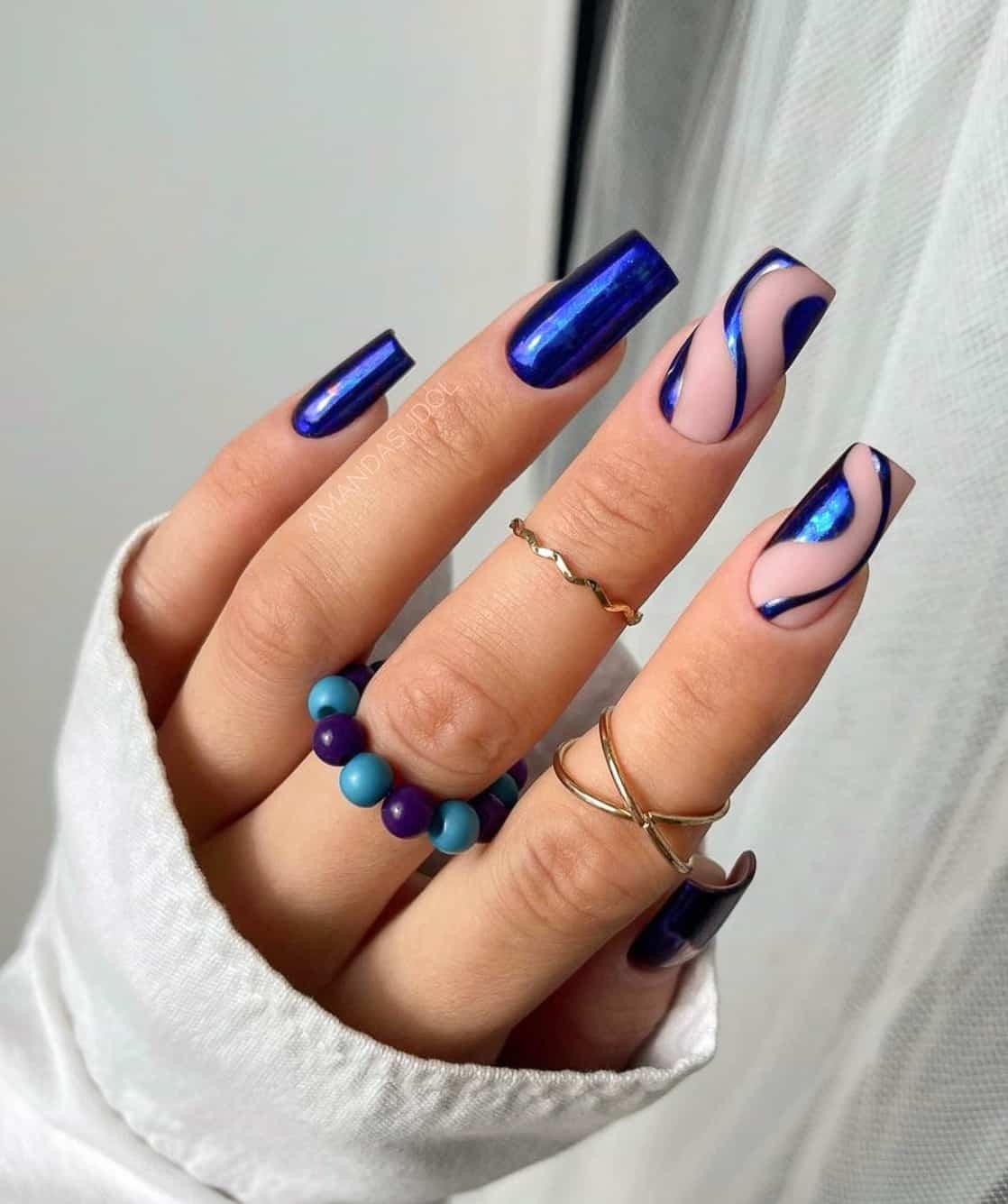 27 Chic Swirl Nails You ll Want To Copy In 2024 white Pink 