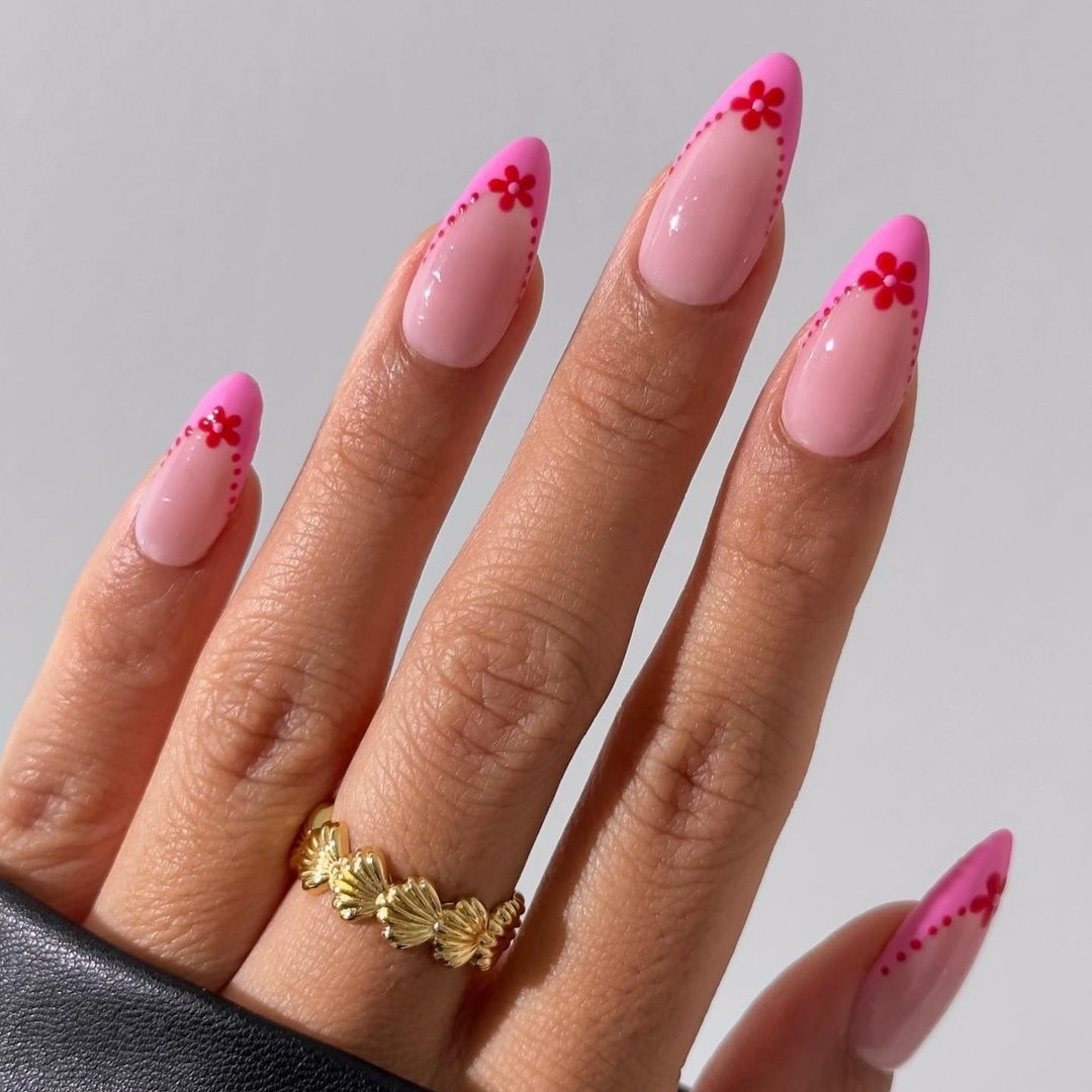 27 French Tip Nails We Love From Hot To Light Pink Manicure Designs