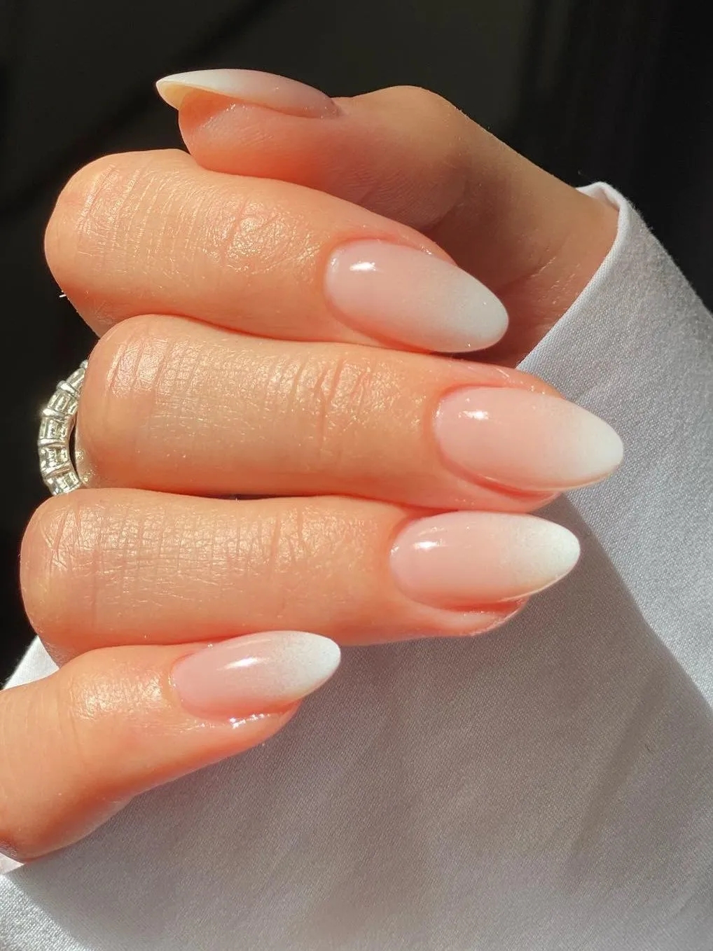 27 Ombr Nails That Are Too Pretty Not To Try In 2025 Stolen Inspiration