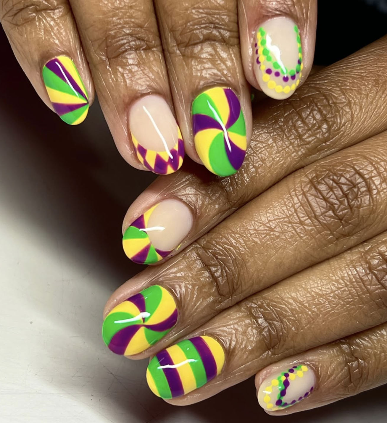 29 Mardi Gras Nail Ideas That Bring The Party To Your Fingertips Nailz In Bloom