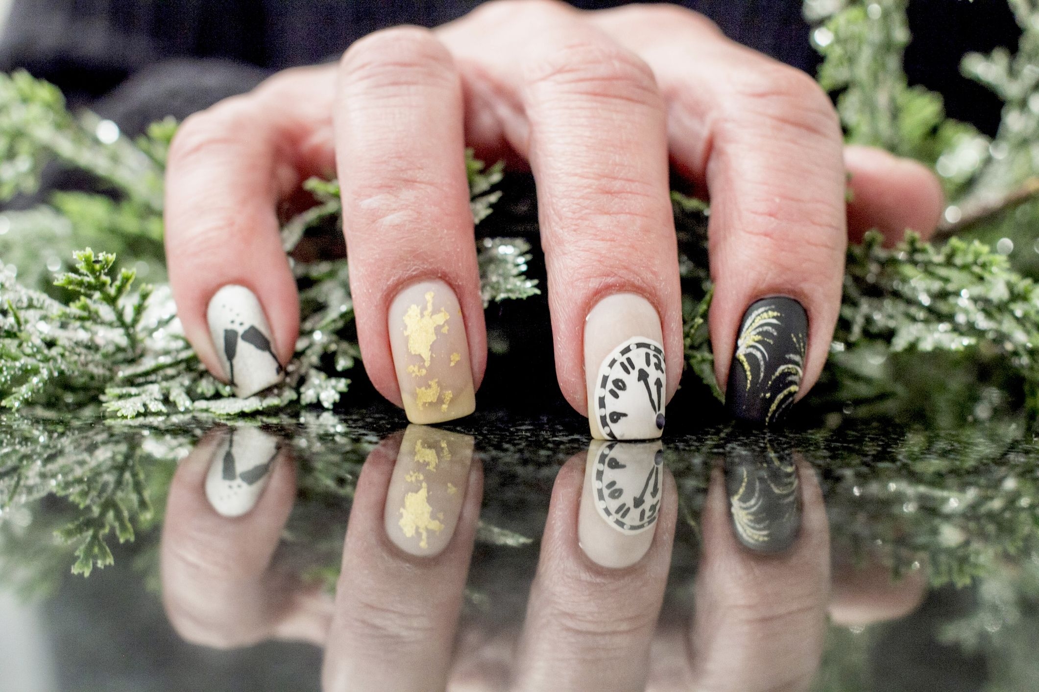 30 Best New Year s Eve Nail Designs And Ideas Of 2023