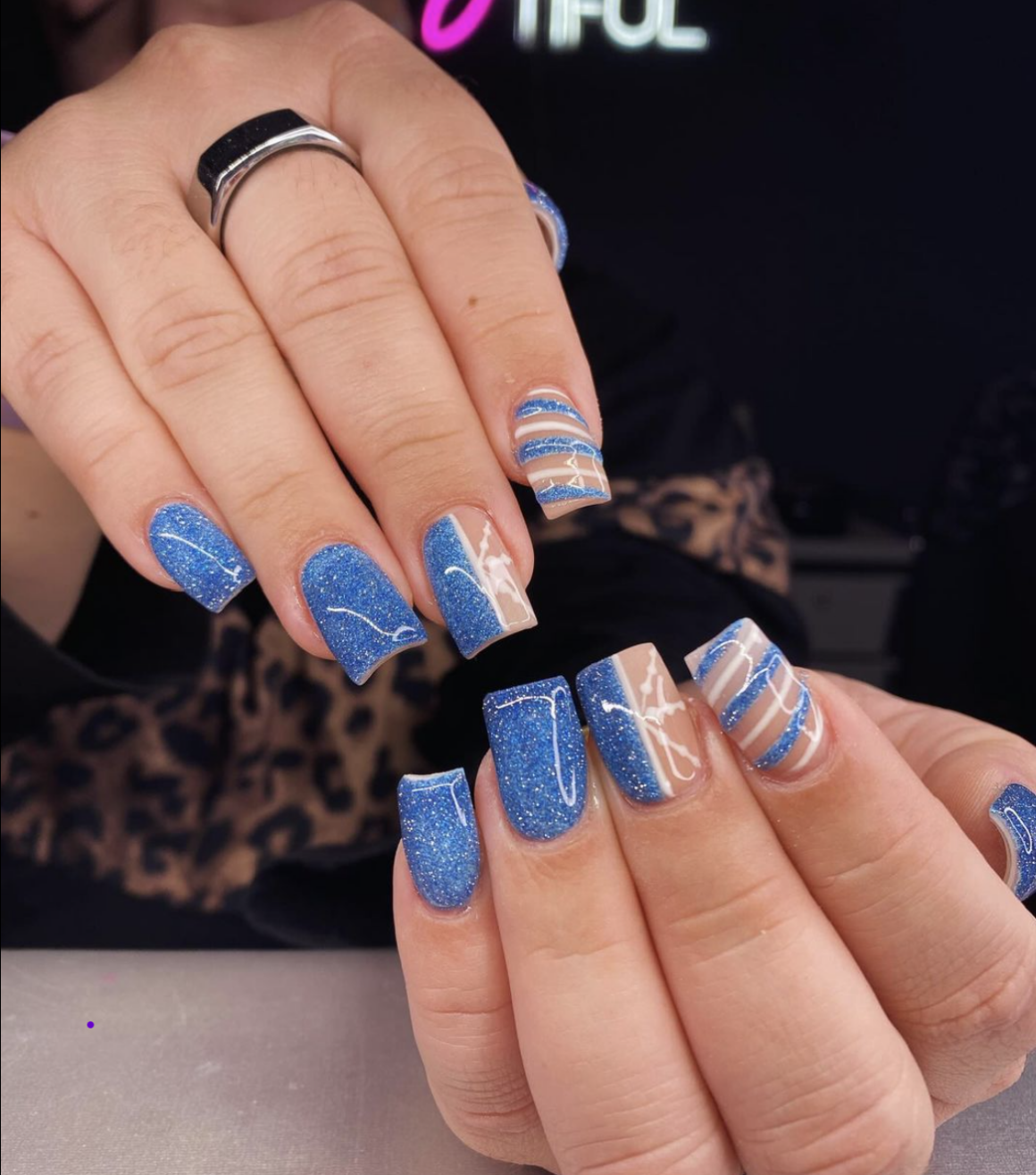 nail designs blue