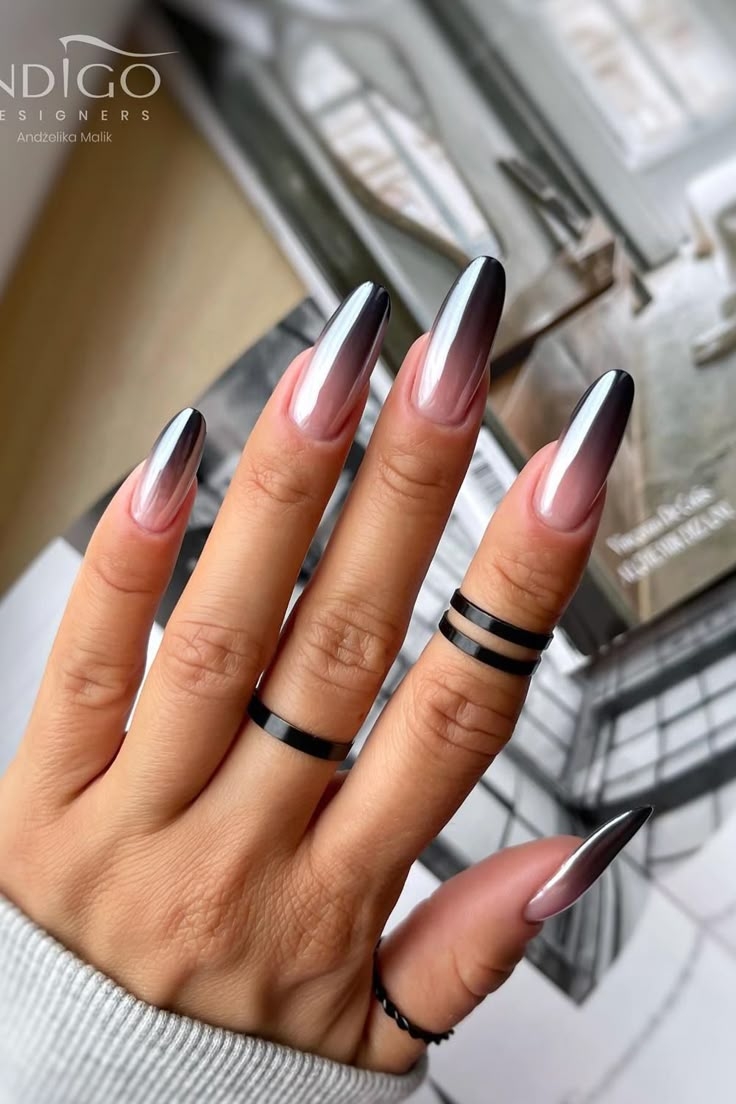 31 Cute Chrome Nails Designs For A Trendy Manicure