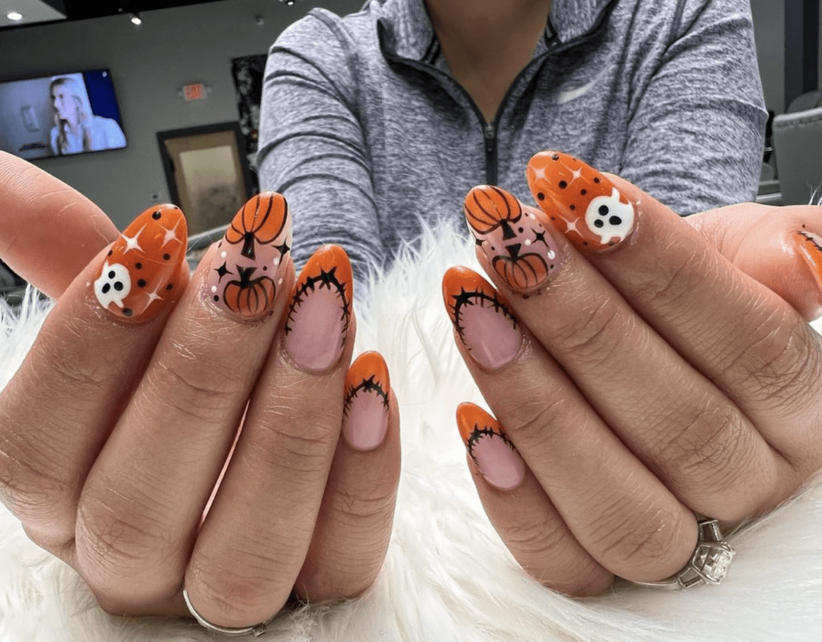 32 Halloween Nail Designs Witchy Vibe In Orange And Black Nailz In Bloom