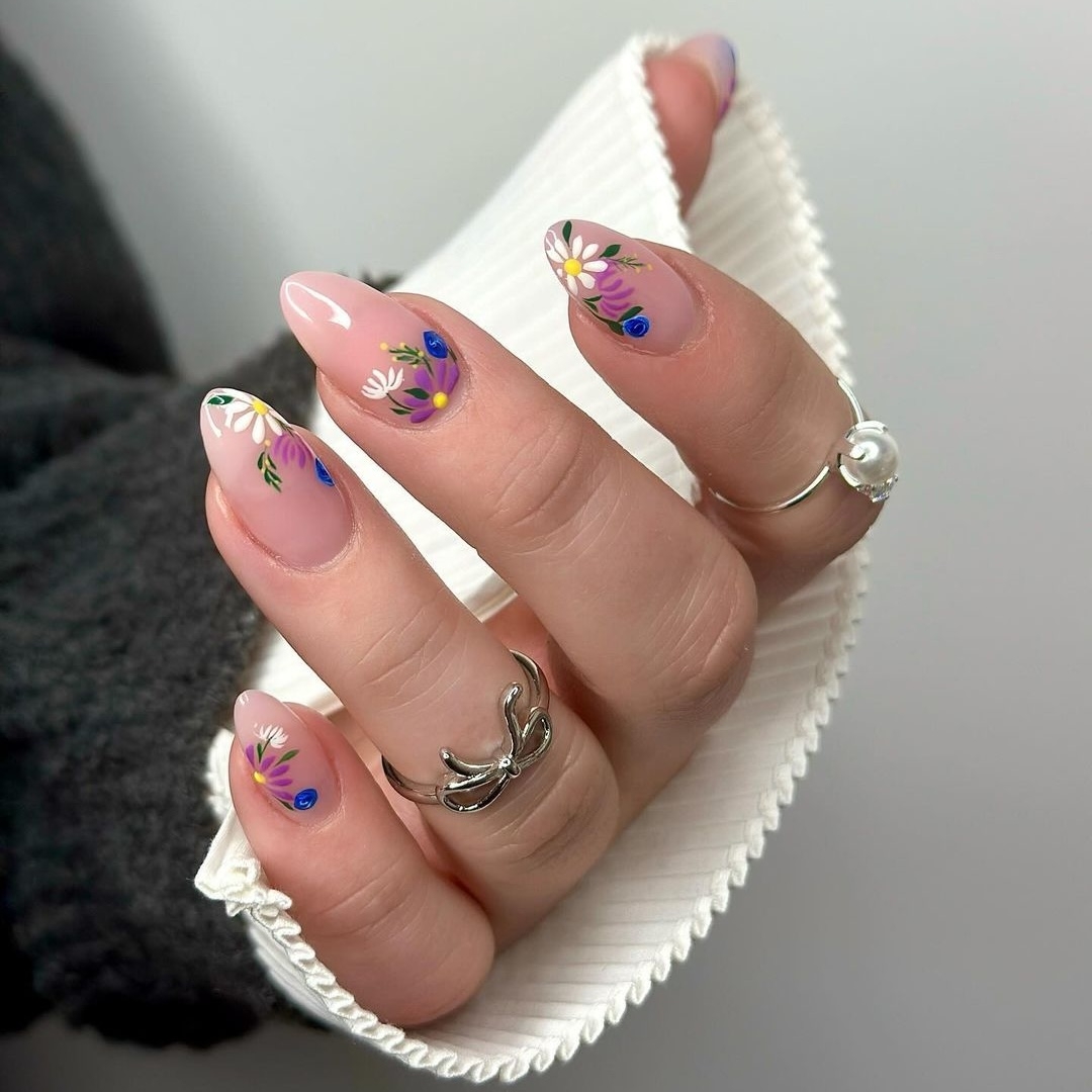 flower nail art designs