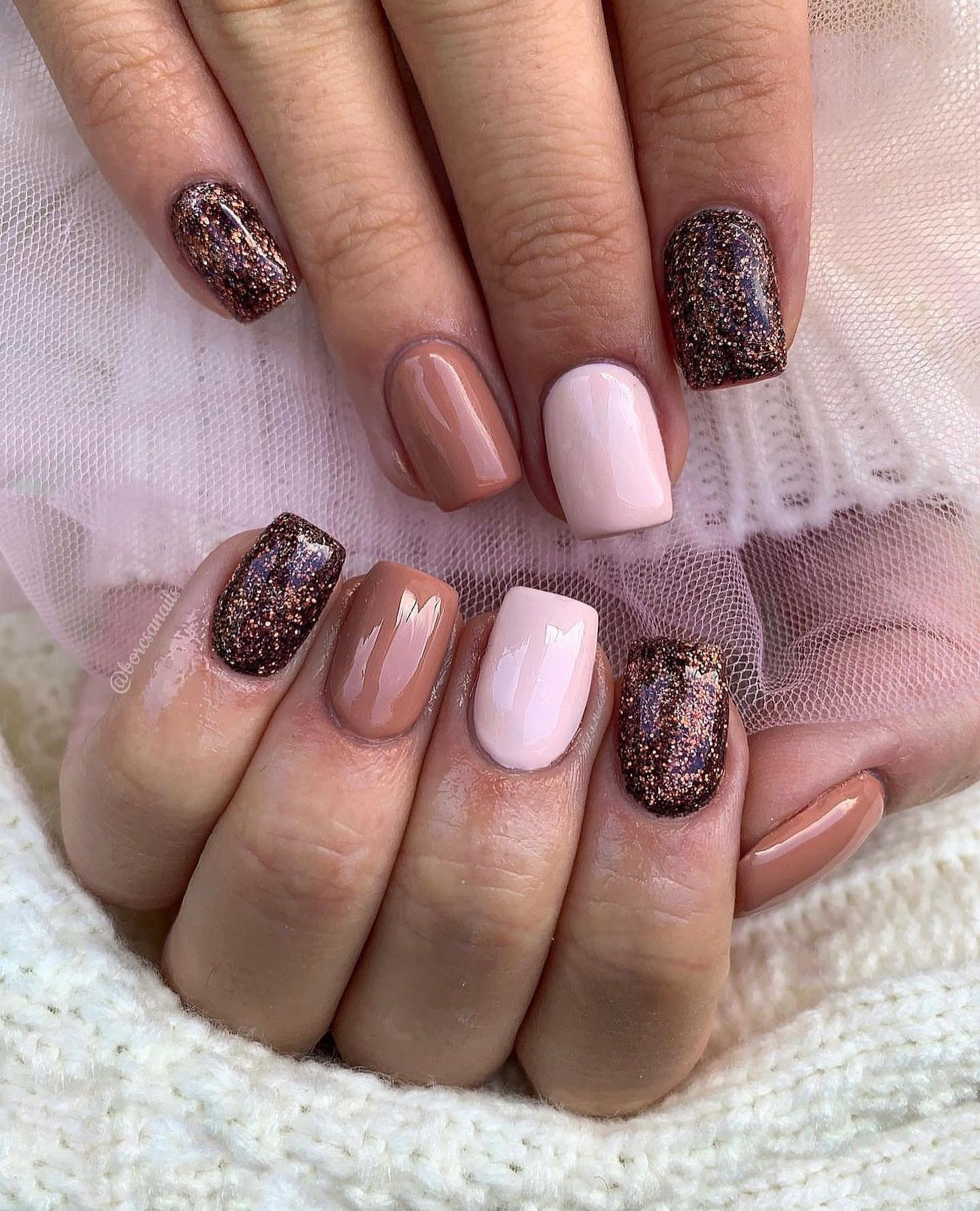 35 Beautiful Mauve Nail Designs Perfect For All Seasons