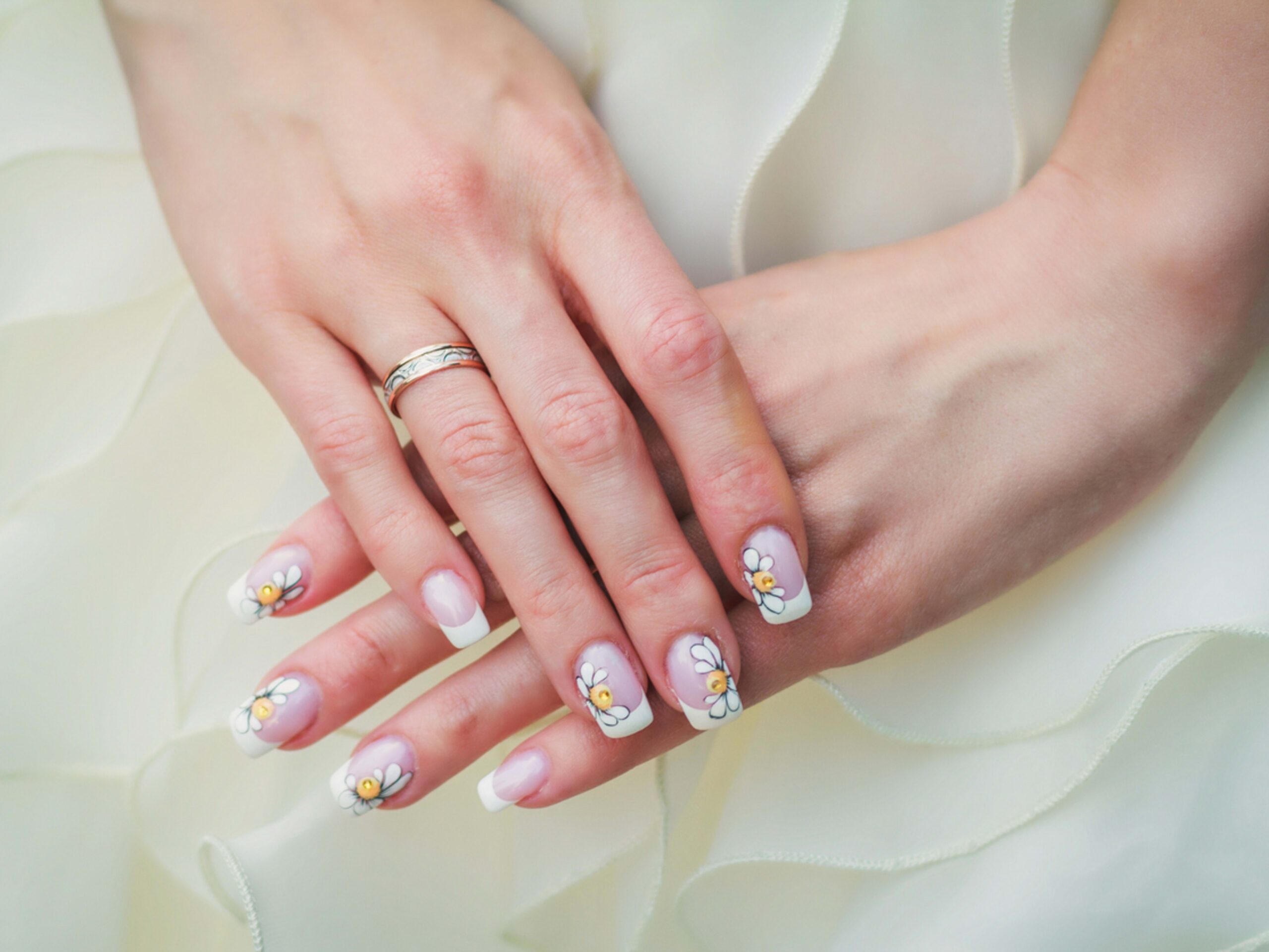 35 Best Prom Nail Ideas 2025 Parade