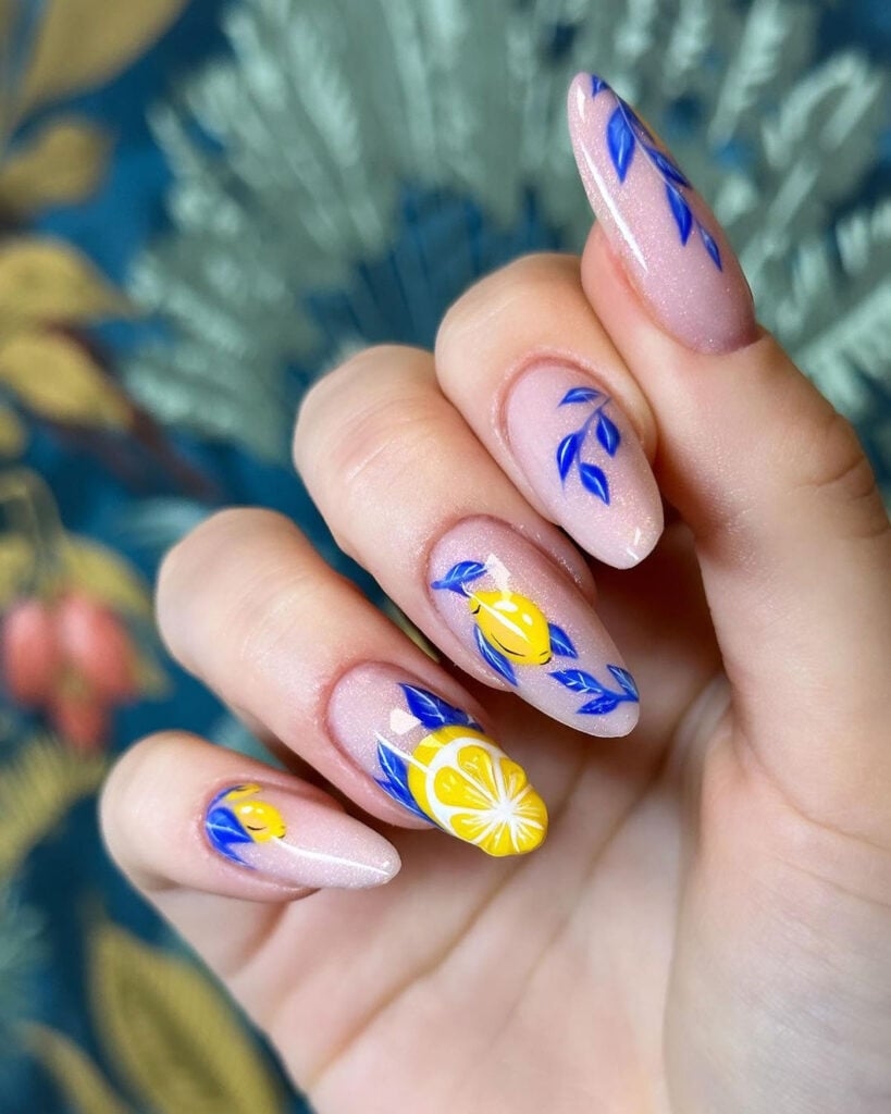 nails inspo summer