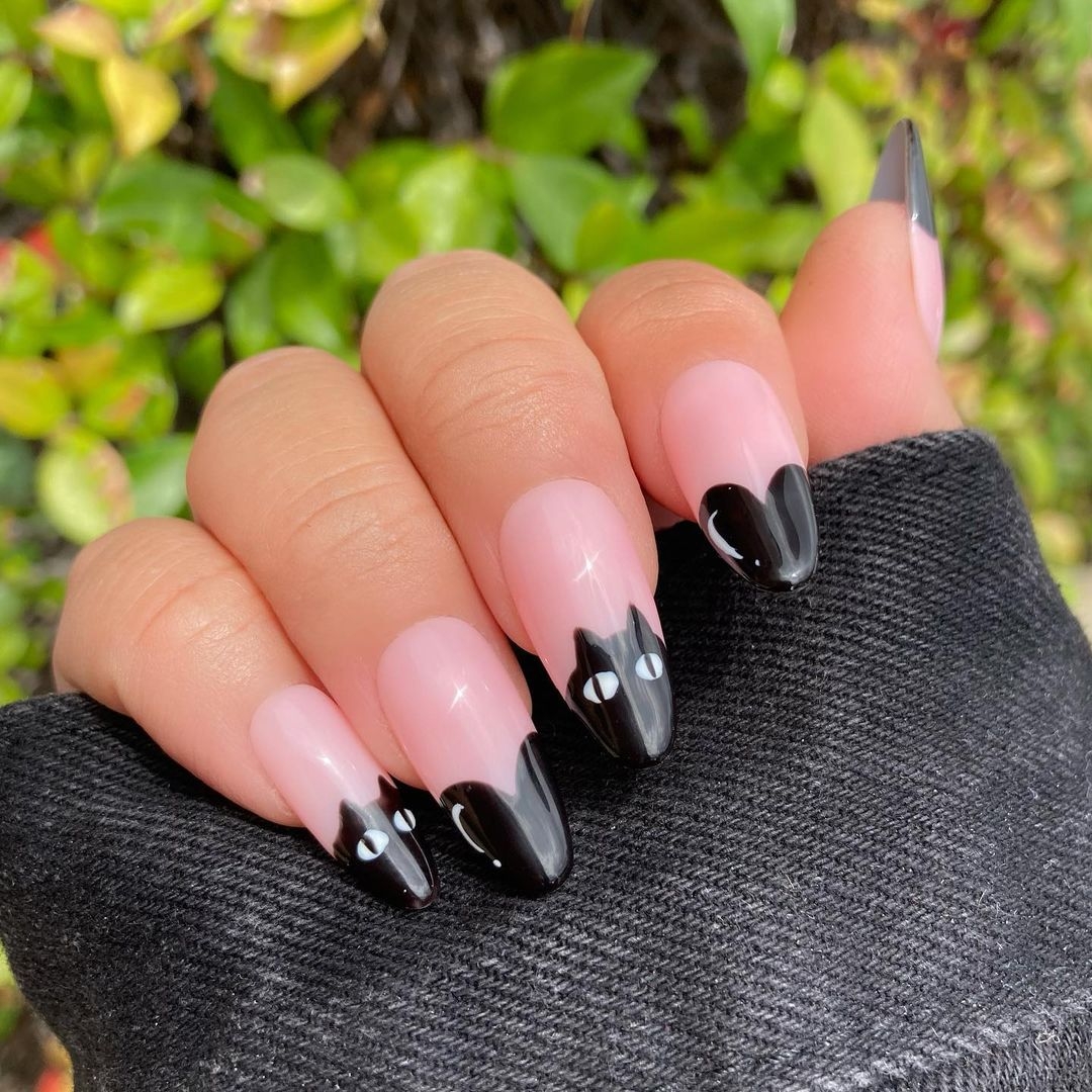 halloween nails inspo