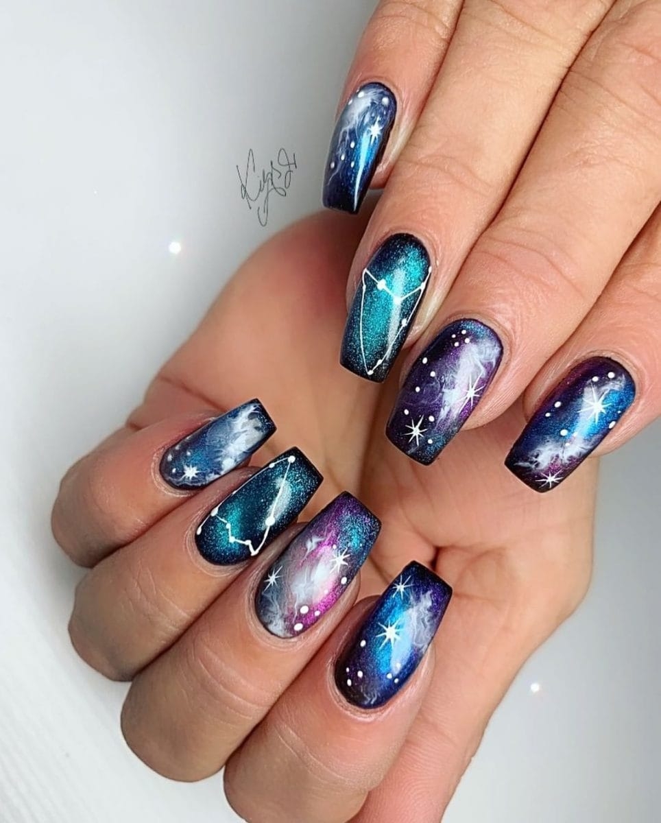 40 Out Of This World Galaxy Nail Designs You Need To Try Scratch
