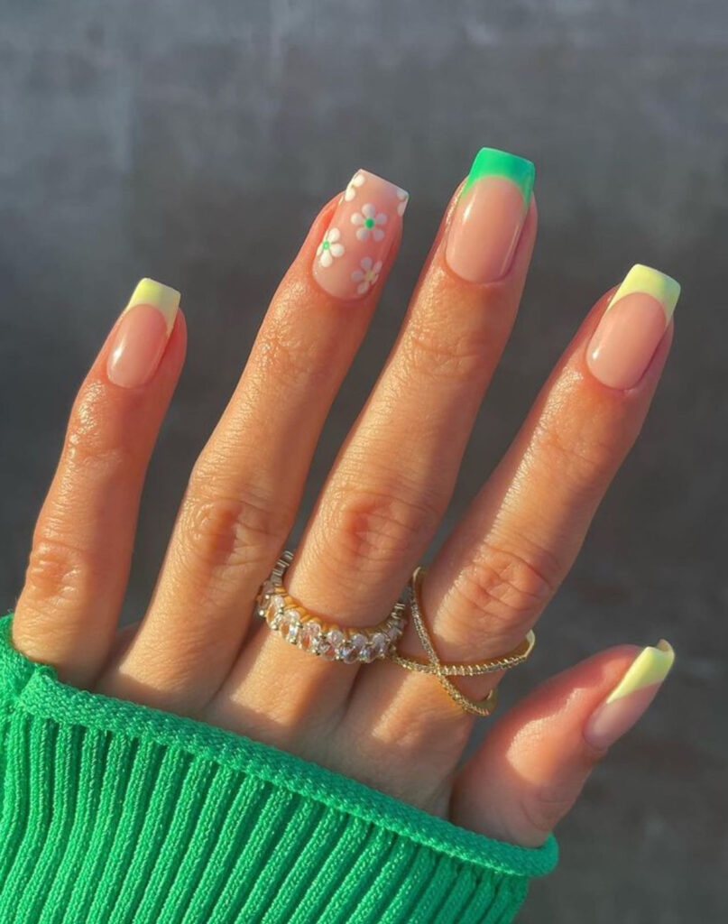 40 Pinch Proof St Patrick s Day Nail Ideas That Aren t Just Plain Green Days Inspired