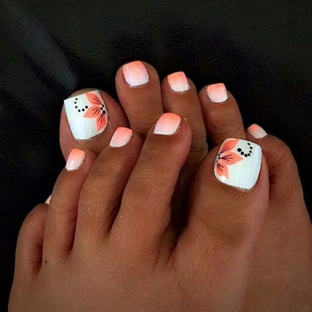 40 Stunning Summer Toenail Designs To Show Off On The Beach HubPages