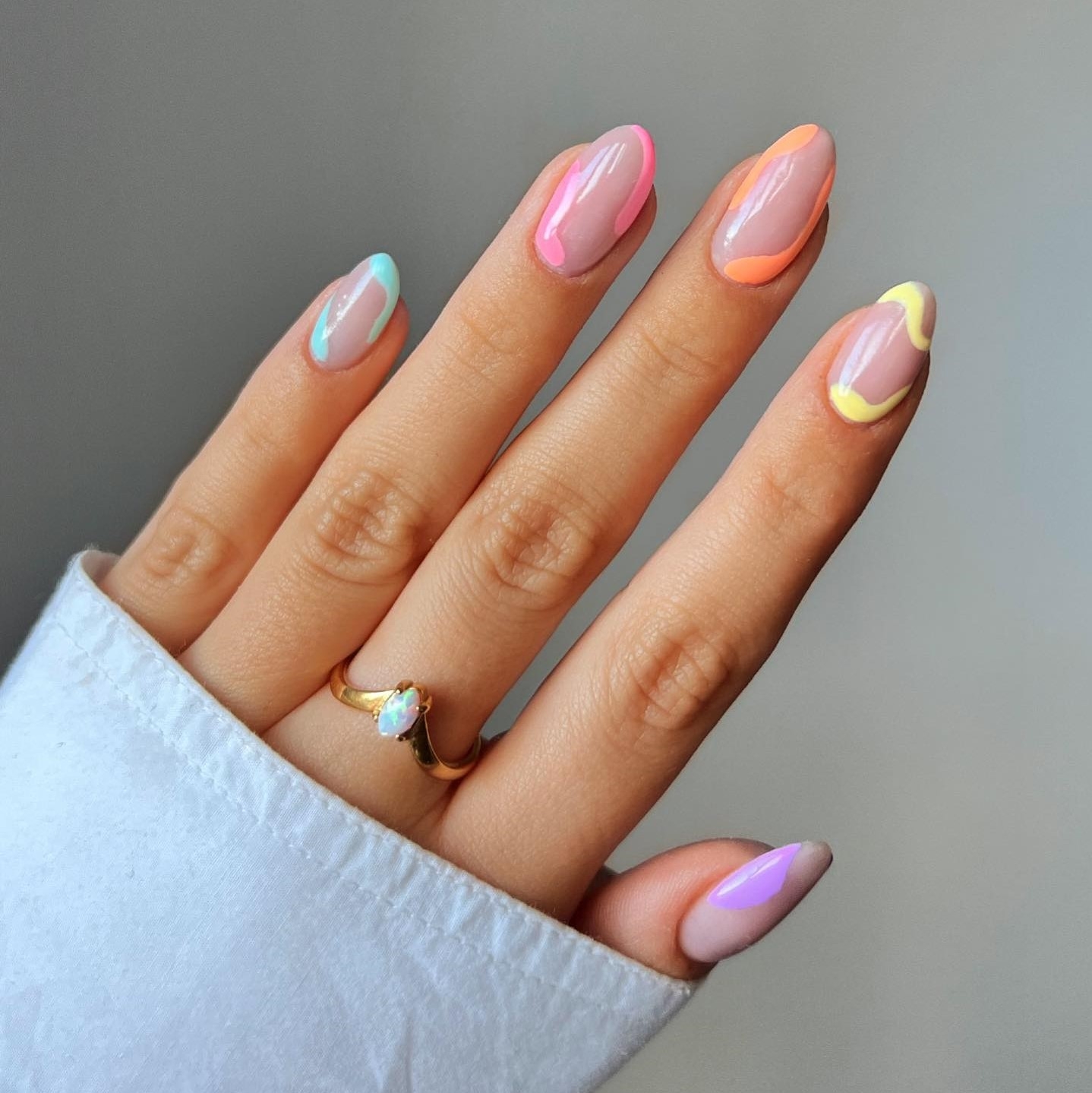 spring nail inspo