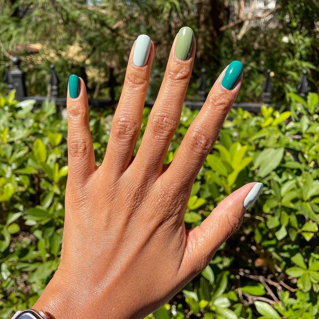 5 Easy Gel Nail Ideas To Try At Home EGO