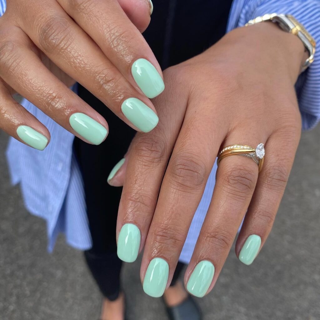50 Stunning Mint Green Nail Designs You Need To Try 