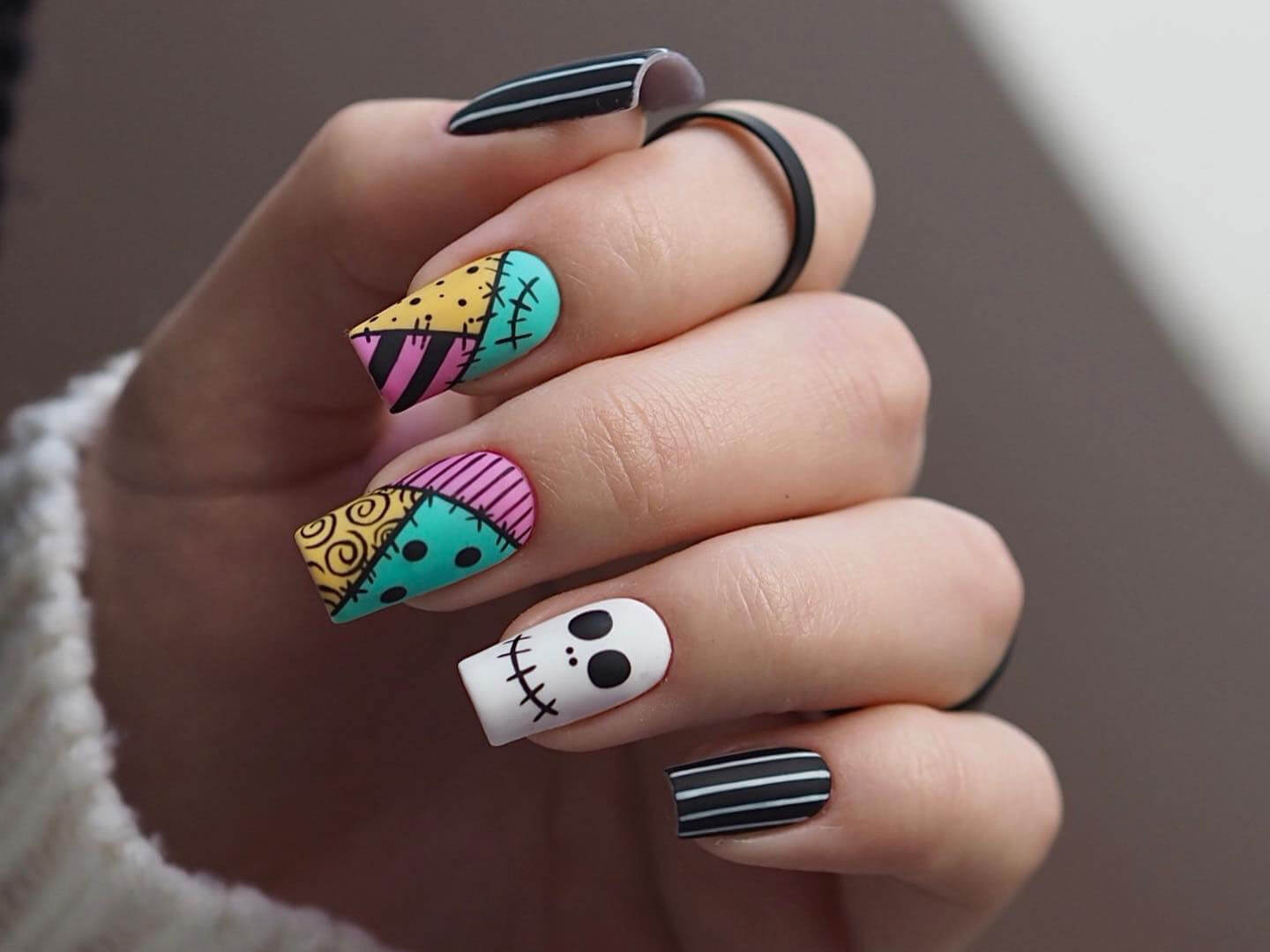 51 Best Halloween Nail Art Ideas For 2025 Spooky Chic Designs IPSY