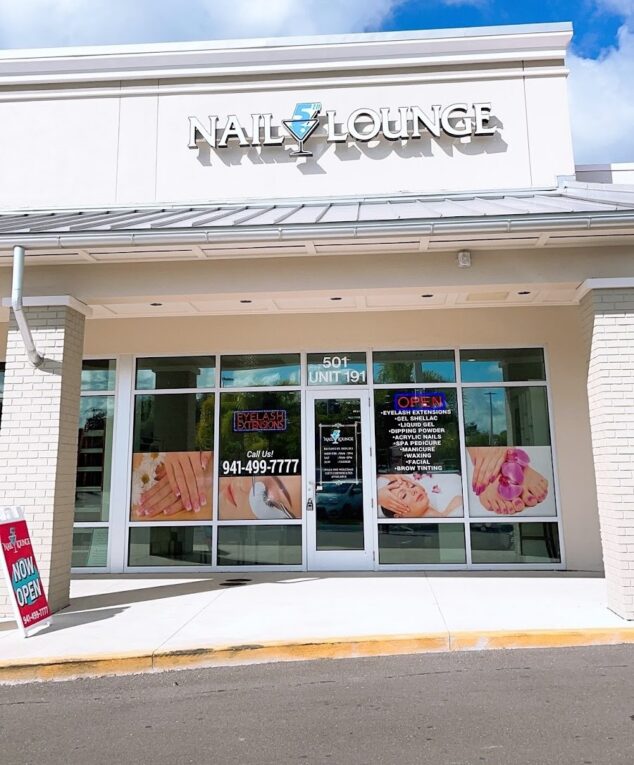 Nail Salon Sarasota