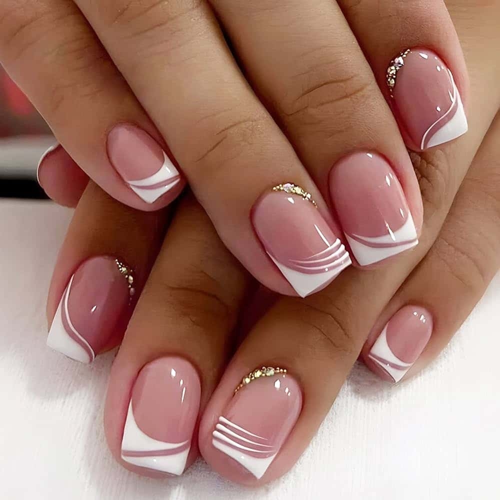 9 Elegant French Tip Nail Designs