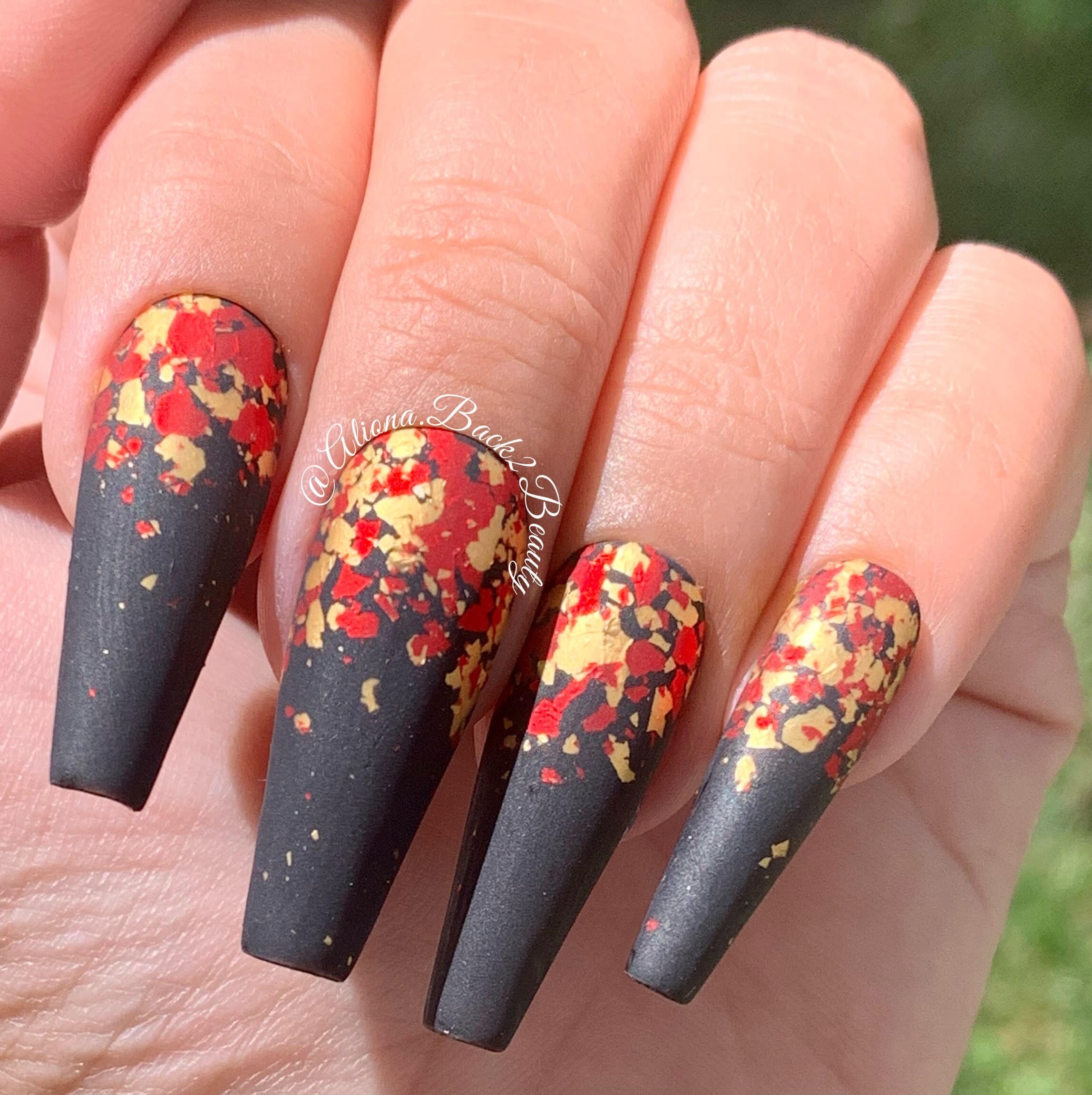 Abstract Black Red And Gold Press On Nails Handcrafted Reusable Handmade Glue On Nails False Nails Coffin Square Oval Stiletto Etsy