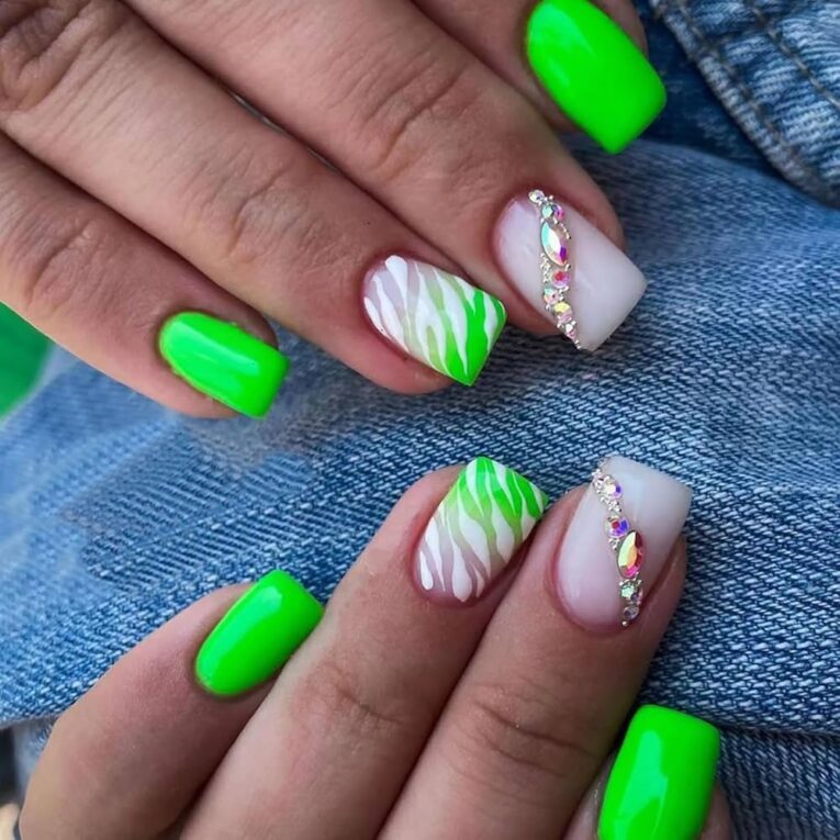 Amazon Green Press On Nail Short Square Artificial Acrylic Nails White Green Stripe False Nails Glitter Broken Diamond Design Fake Nails Full Cover Glossy Reusable Coffin Nails Glue On Nails For Women