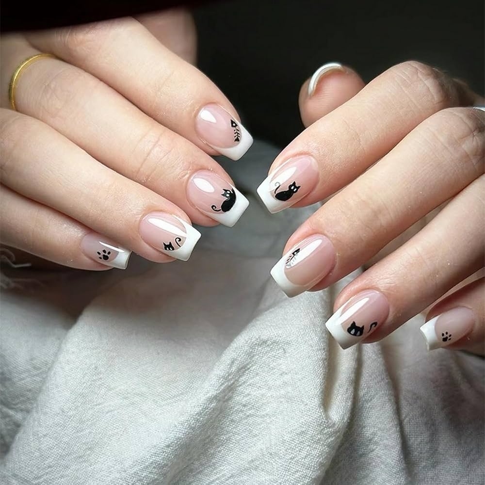 Amazon Hallowen Cat Press On Nails Short Square Shaped French Tip Fake Nails With Cute Cartoon Black Cats And Fish Design Pink Glossy False Nails Full Cover Acrylic Nails For Women 