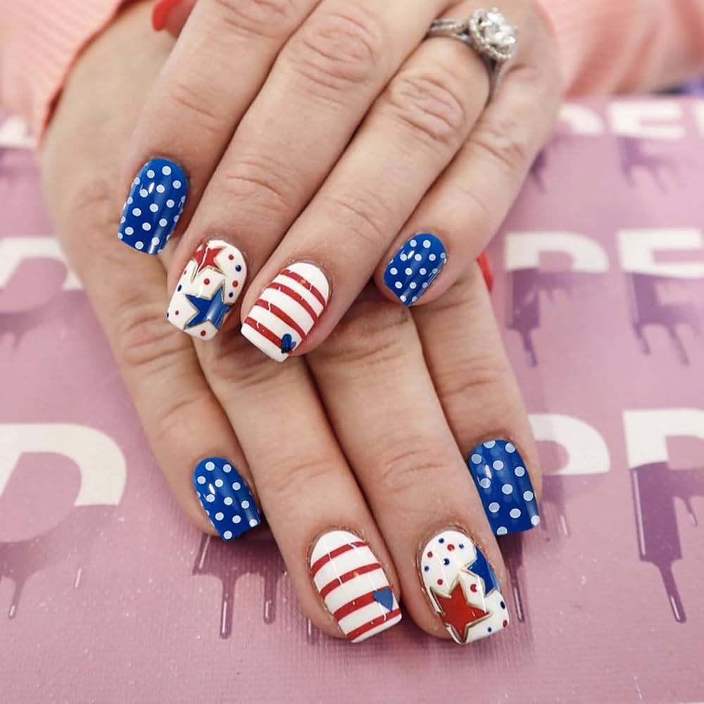 Amazon Independence Day Press On Nails Short Square Red White Blue Stripe Heart Stars Design False Nails Artificial Acrylic Nails July 4th Fake Nails Full Cover Glossy Coffin Nails Glue On Nails