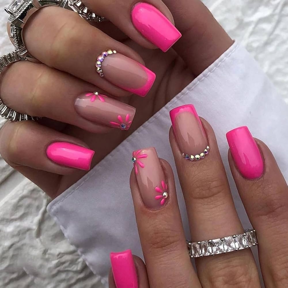 Amazon Medium Square Press On Nails Summer Hot Pink Flower Fake Nails French Tip Nails Glossy Nude Pink Acrylic Full Cover With Rhinestone Daisy Design Glue On Artificial Stick On Nails For