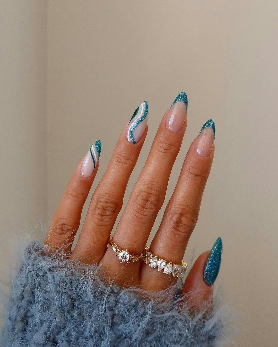 nails inspo blue