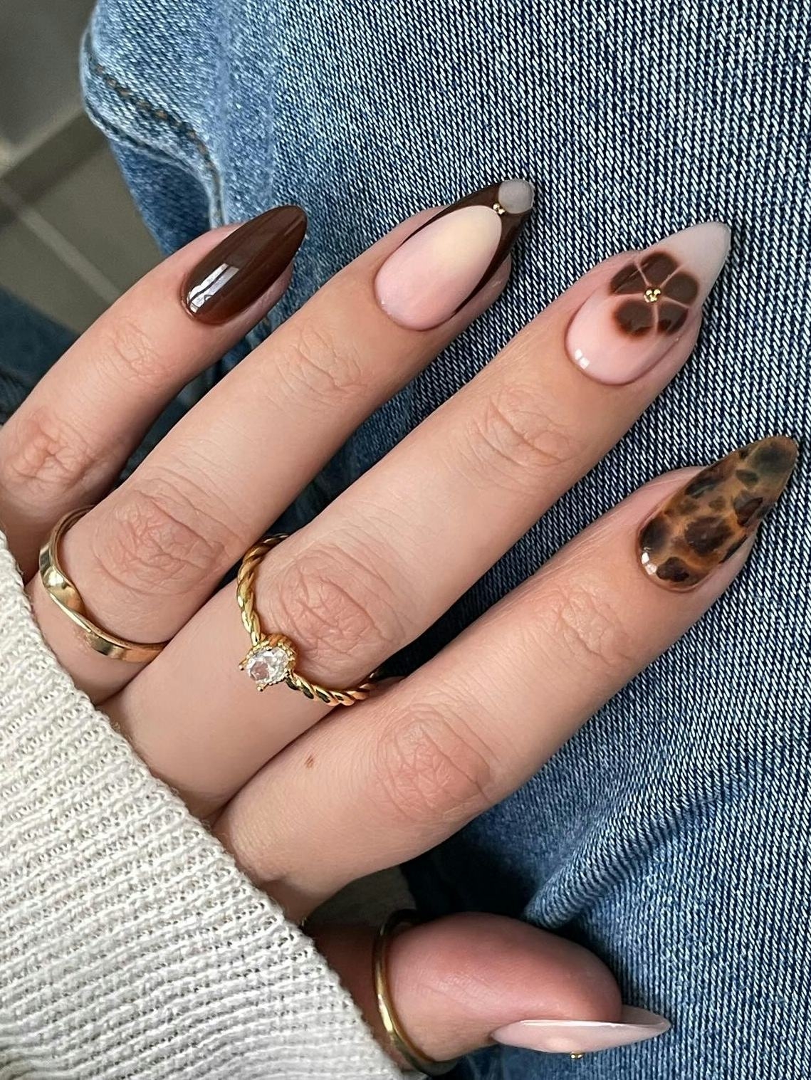Brown Nail Ideas For The Coziest Fall Manicures