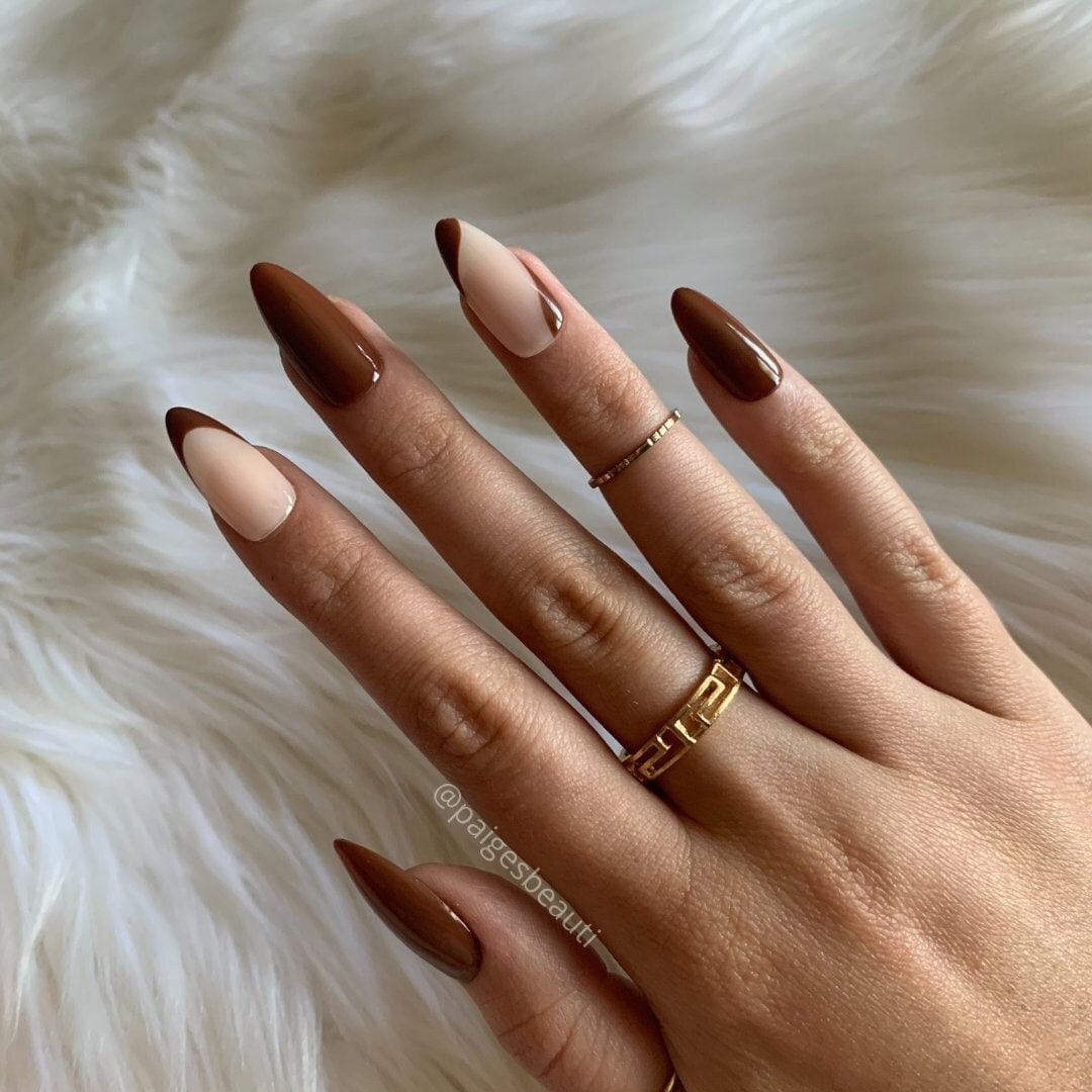 brown nail inspo