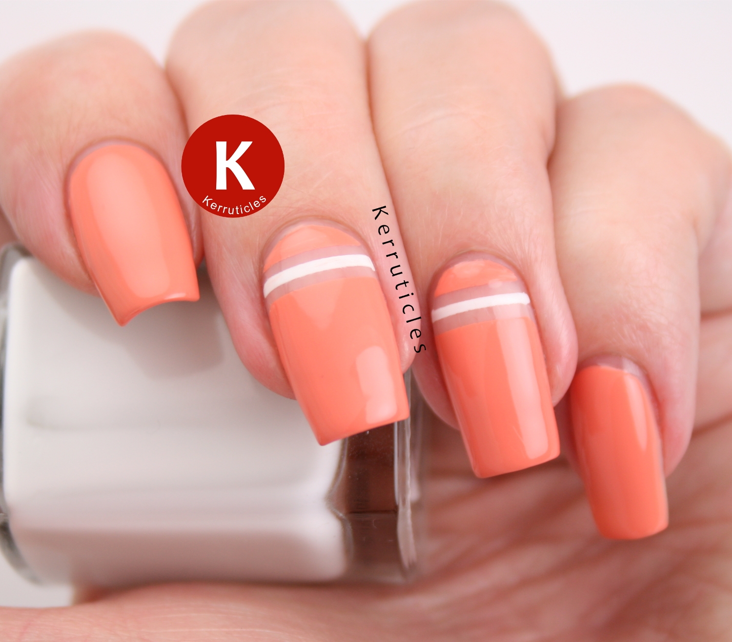 coral design nails