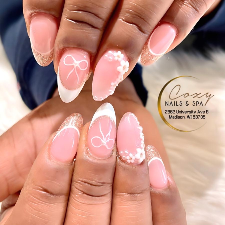 Cozy Nails Spa University Station Shopping Mall