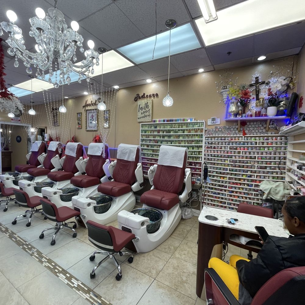nail salon crystal nail salon crystal