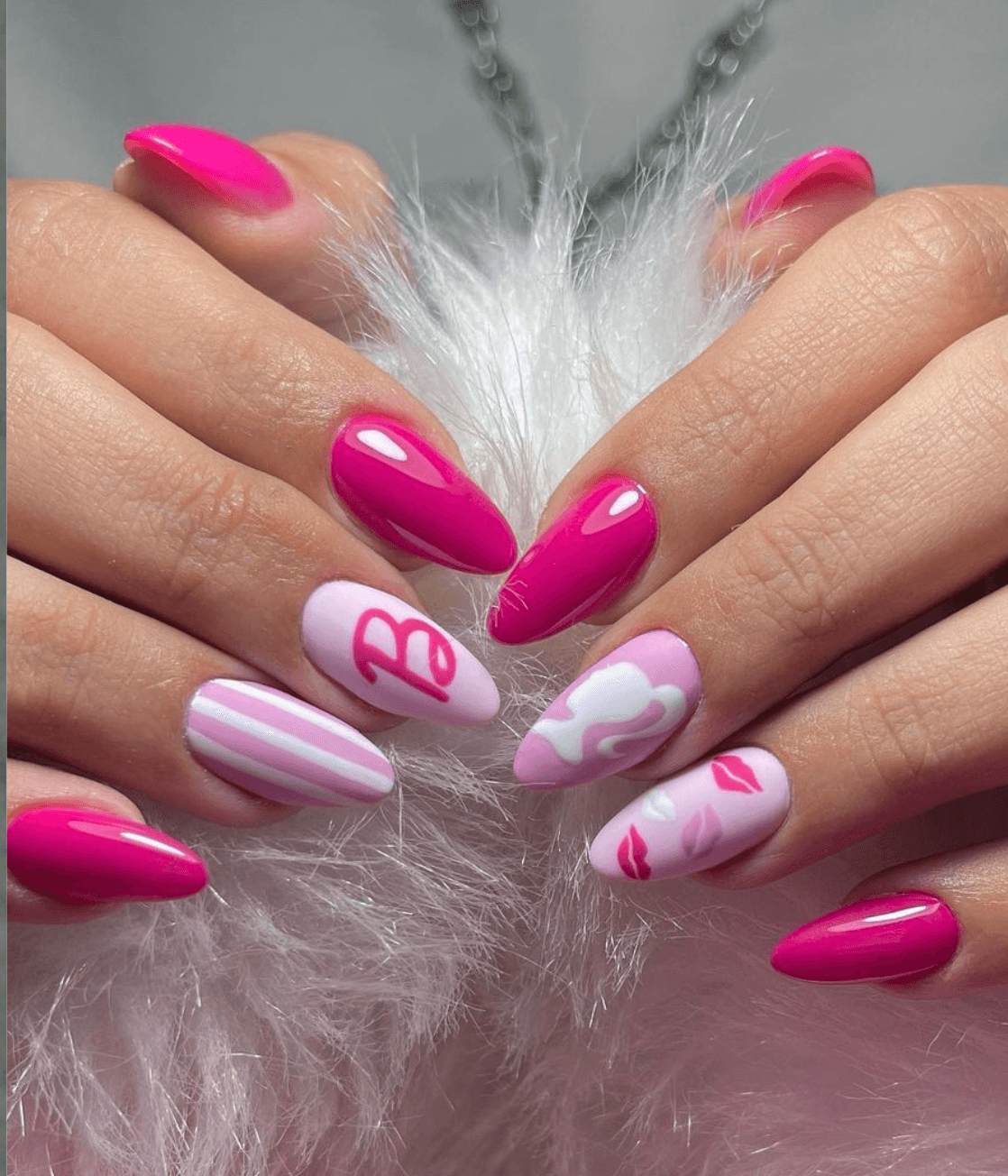 pink nails design