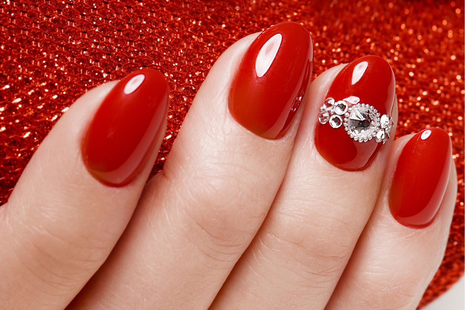 nail design on one nail