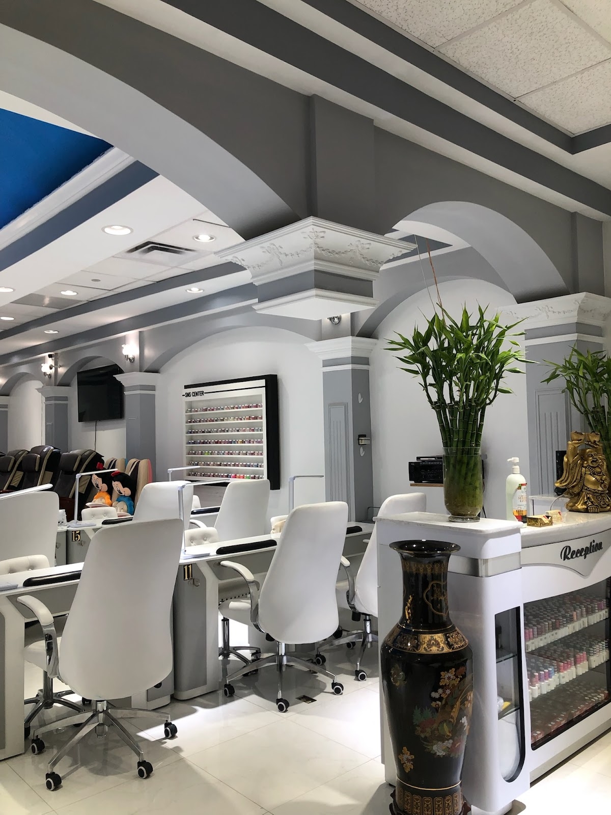 Diamond Nails Spa
