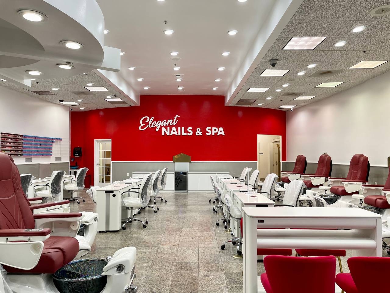 elegant nail salon