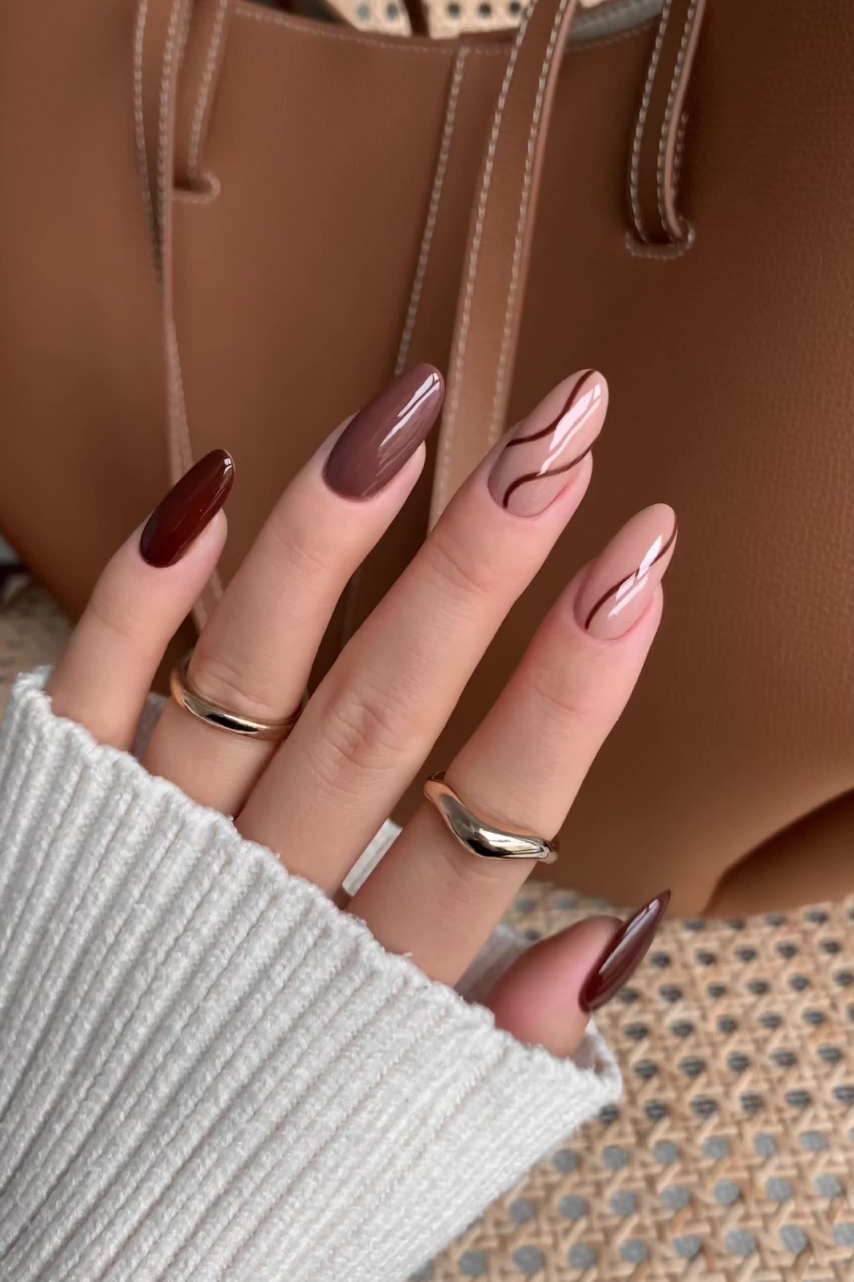  Embrace Earthy Elegance Brown Nail Inspo 