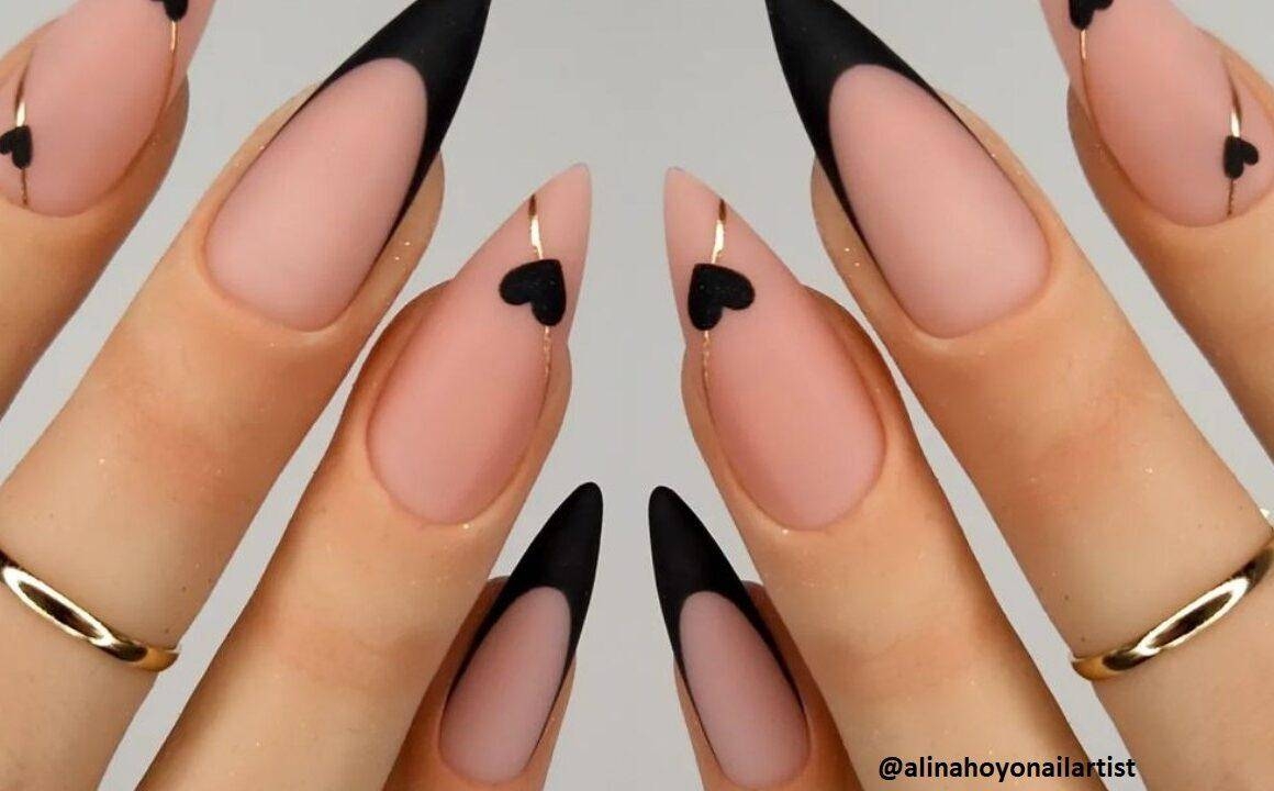 Enjoy The Goth Trend By Dipping Your Fingertips Into The Black Nail Art Designs Fashionisers 