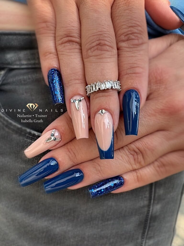 Fall Nail Colors Designs 2025 Chic Cozy And On Trend The Sophisticated She Diary